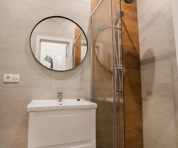 Апартаменты з кондиціонером на вулиці староєврейська 15