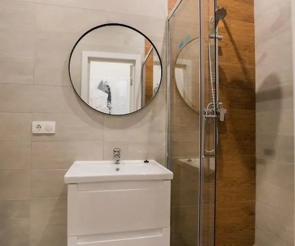 Апартаменти з кондиціонером на вулиці староєврейська 15 *