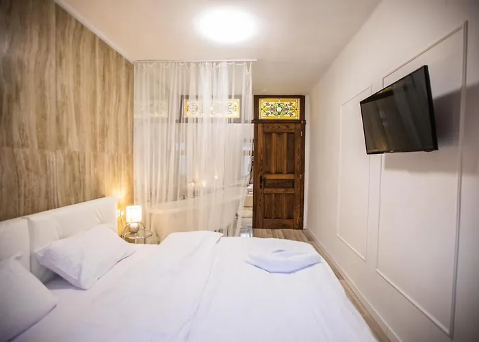 Апартаменти з кондиціонером на вулиці староєврейська 15 *